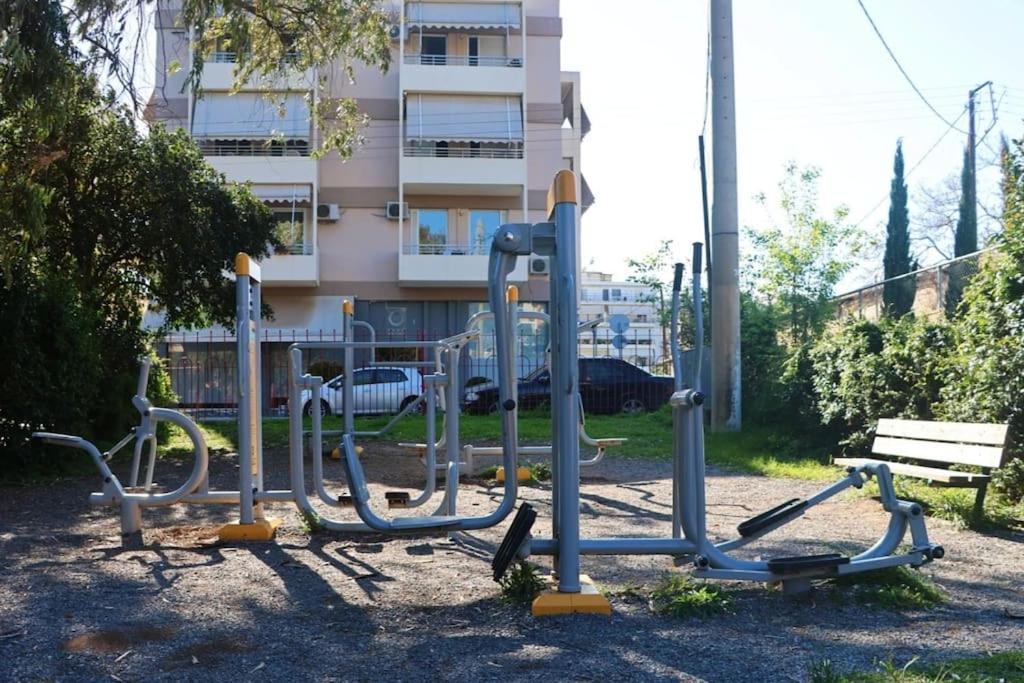 Δίπλα Στο Πάρκο Apartment Kalamata Exterior photo