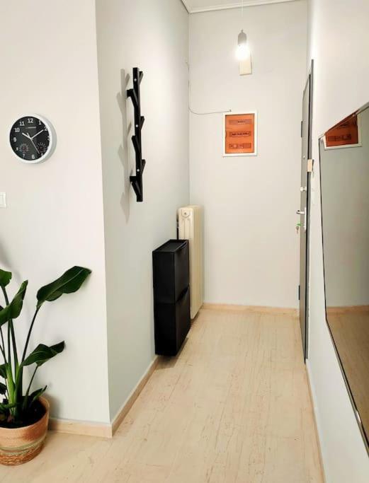 Δίπλα Στο Πάρκο Apartment Kalamata Exterior photo